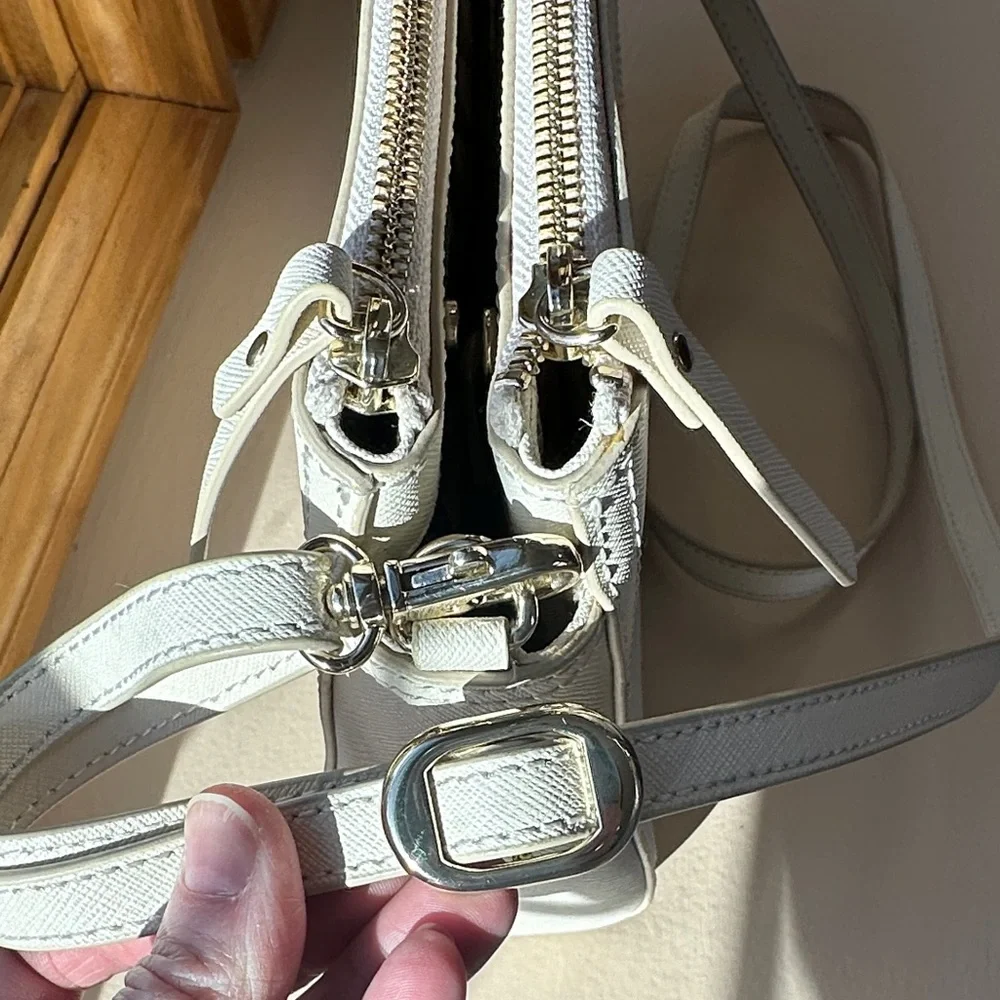 Lo & Sons Pearl Saffiano Leather Crossbody Bag in Ivory - Picture 11 of 16